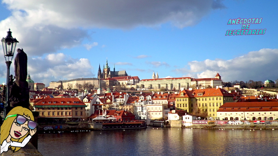 Praga en Navidad 6 vistas desde Puente Carlos